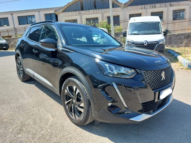 PEUGEOT 2008 usata, con Airbag