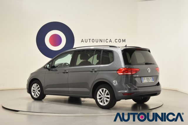 VOLKSWAGEN Touran usata, con Airbag