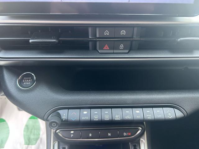 JEEP Avenger usata, con USB