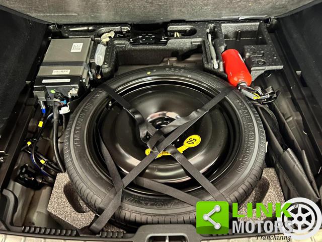 VOLVO XC60 usata, con Park Distance Control