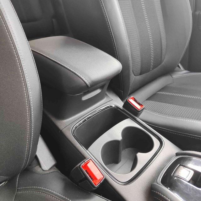 OPEL Grandland usata, con Sedile posteriore sdoppiato