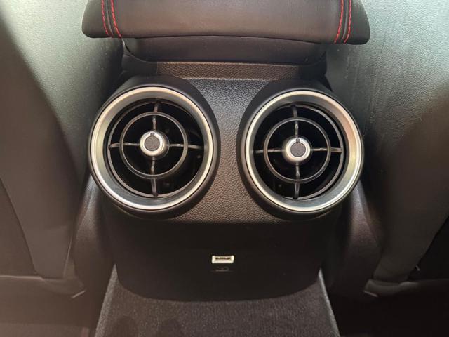 ALFA ROMEO Giulia usata, con Autoradio digitale