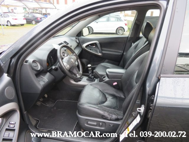 TOYOTA RAV 4 usata, con Controllo trazione