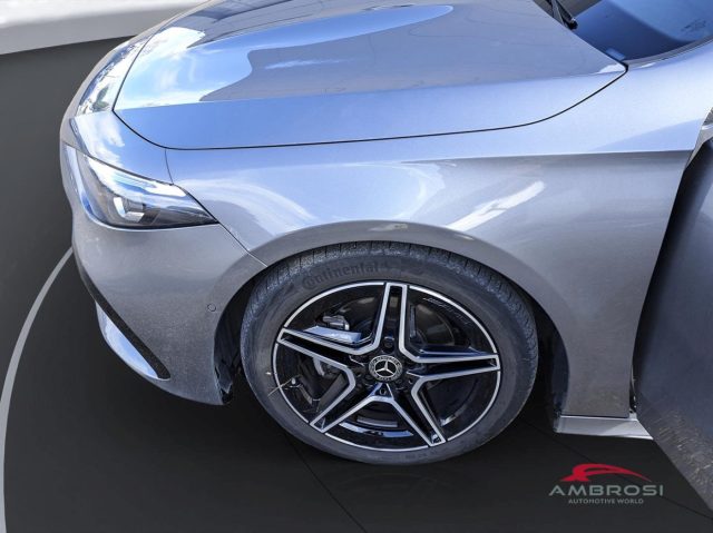 MERCEDES-BENZ A 180 usata 12