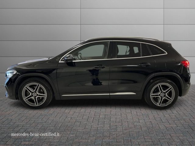 MERCEDES-BENZ GLA 180 usata, con Autoradio