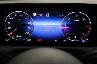 MERCEDES-BENZ CLA 220 usata, con Tettuccio apribile
