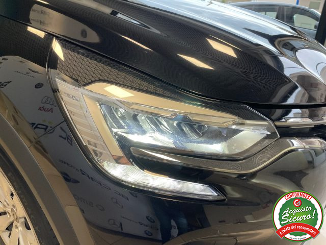 RENAULT Captur usata, con Bracciolo