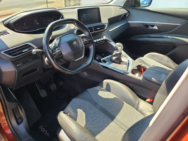 PEUGEOT 3008 usata, con Boardcomputer