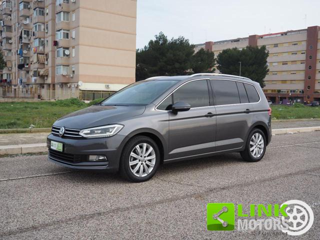 VOLKSWAGEN Touran usata, con ABS