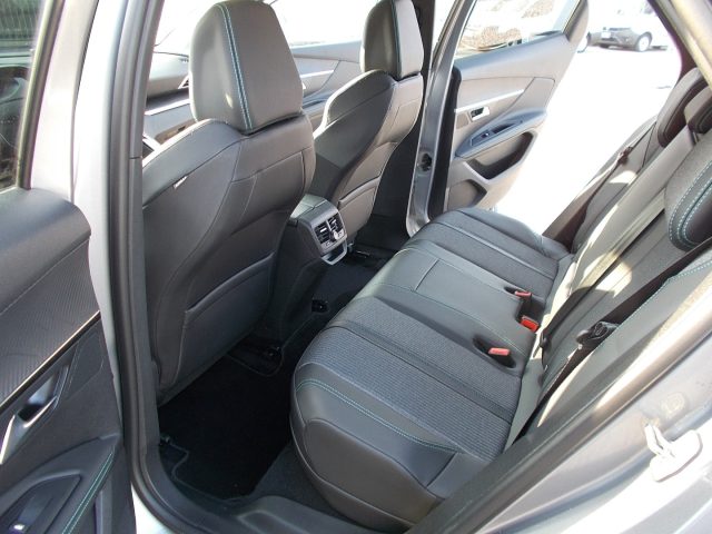 PEUGEOT 3008 usata, con Controllo automatico clima