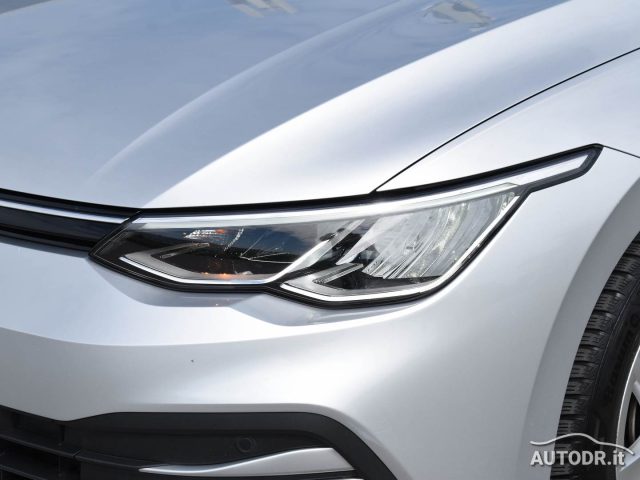 VOLKSWAGEN Golf Variant usata, con Volante in pelle