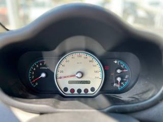 HYUNDAI i10 usata, con Autoradio