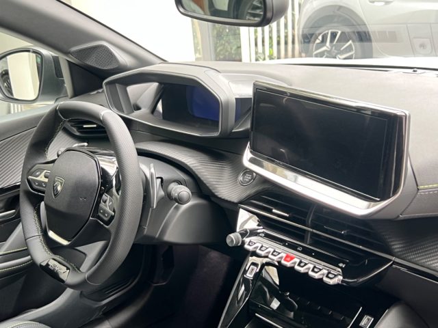 PEUGEOT 208 usata, con ESP