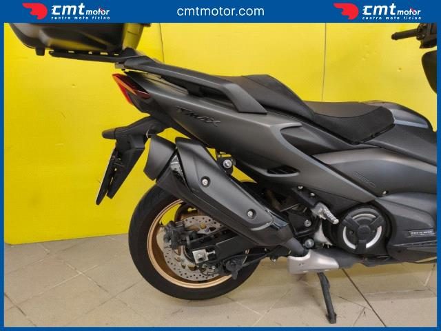 YAMAHA T-Max 560 usata 6