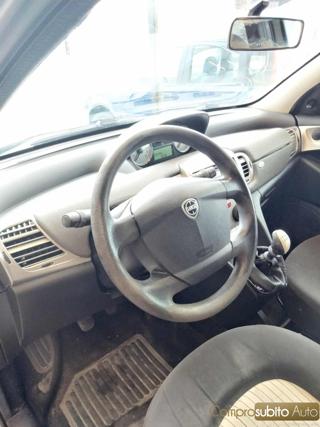 LANCIA Ypsilon usata 18
