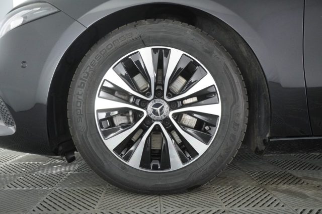 MERCEDES-BENZ A 180 usata 8