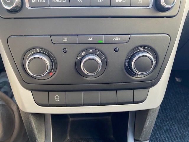 SKODA Yeti usata, con Climatizzatore