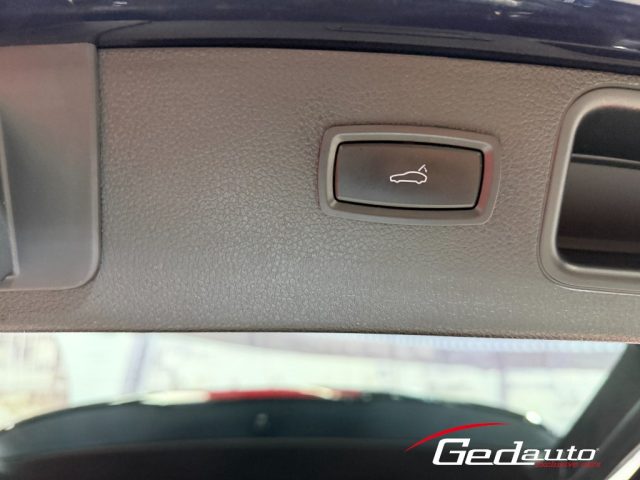 PORSCHE Macan usata, con Servosterzo