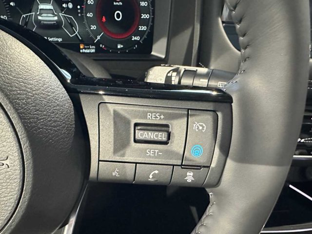 NISSAN X-Trail usata, con Sensore di luce