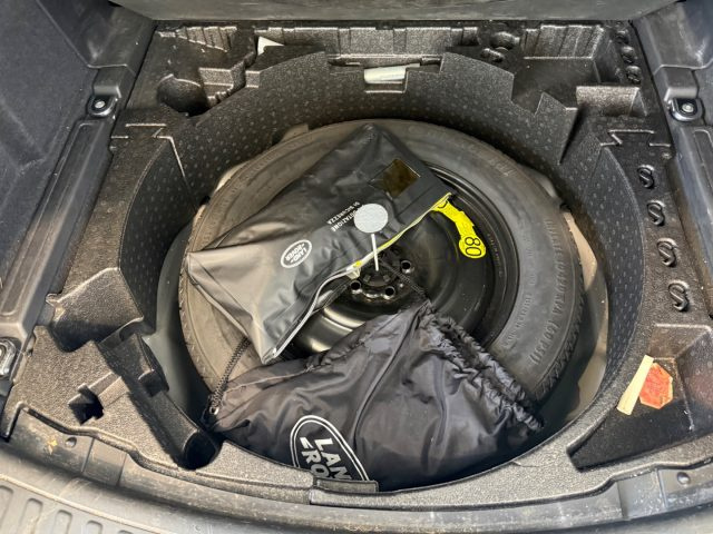 LAND ROVER Discovery Sport usata 31