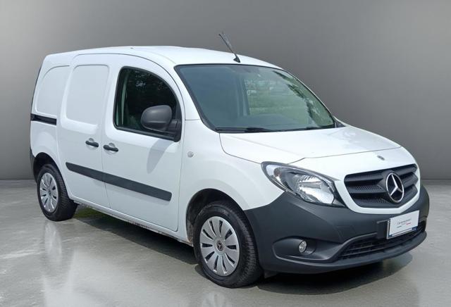 MERCEDES-BENZ Citan usata, con ABS
