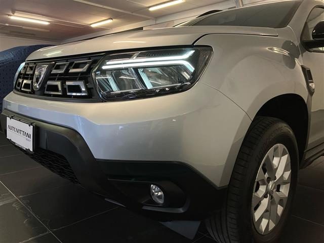 DACIA Duster usata 6