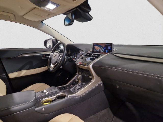 LEXUS NX 300 usata, con Climatizzatore