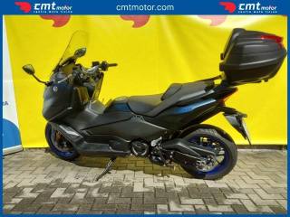YAMAHA T-Max 560 usata 3