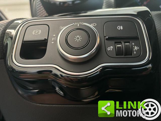 MERCEDES-BENZ A 160 usata, con Lettore CD