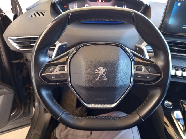 PEUGEOT 3008 usata, con Bracciolo