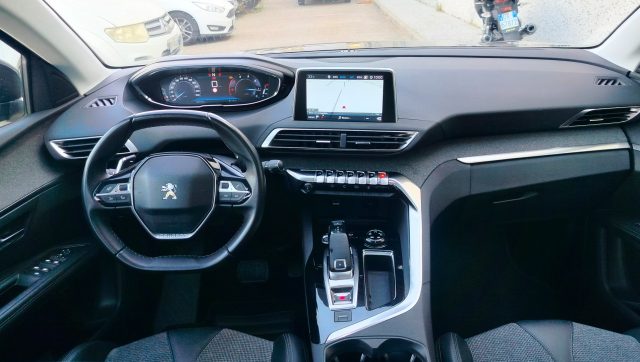 PEUGEOT 5008 usata, con Controllo trazione