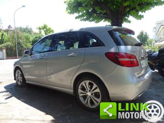 MERCEDES-BENZ B 180 usata, con Climatizzatore