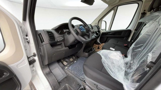 PEUGEOT Boxer usata, con Cruise Control