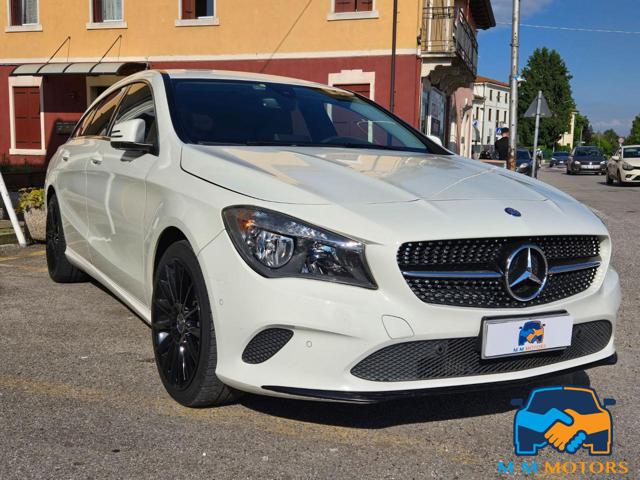 MERCEDES-BENZ CLA 200 usata, con Airbag laterali