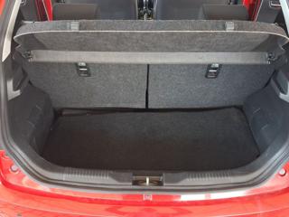SUZUKI Ignis usata, con Autoradio