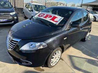 LANCIA Ypsilon usata, con Airbag
