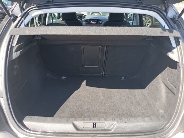 PEUGEOT 308 usata, con Servosterzo