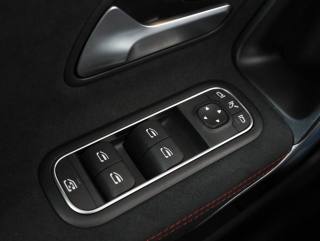 MERCEDES-BENZ A 180 usata, con Specchietti laterali elettrici