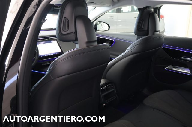 MERCEDES-BENZ E 220 usata, con Specchietti laterali elettrici