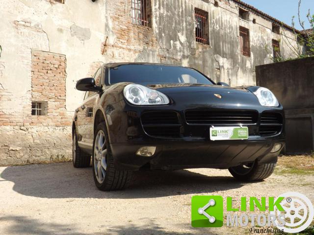 PORSCHE Cayenne usata, con Autoradio