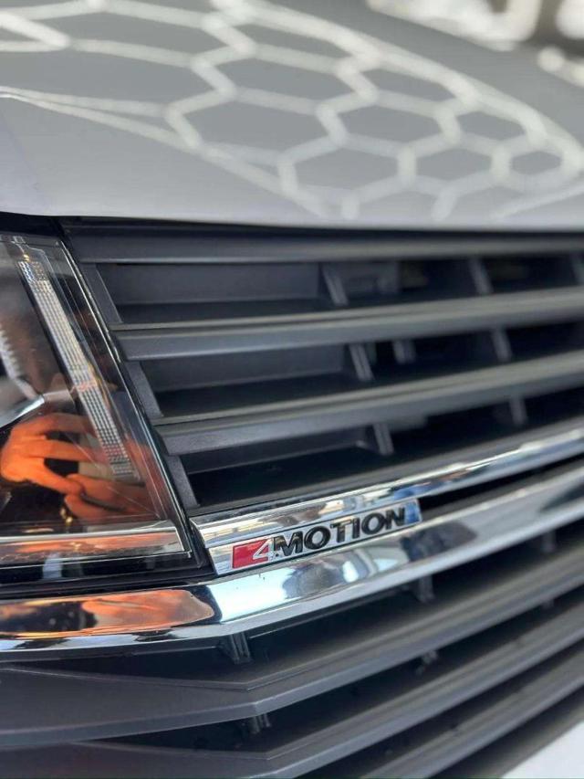 VOLKSWAGEN Multivan usata, con Airbag posteriore