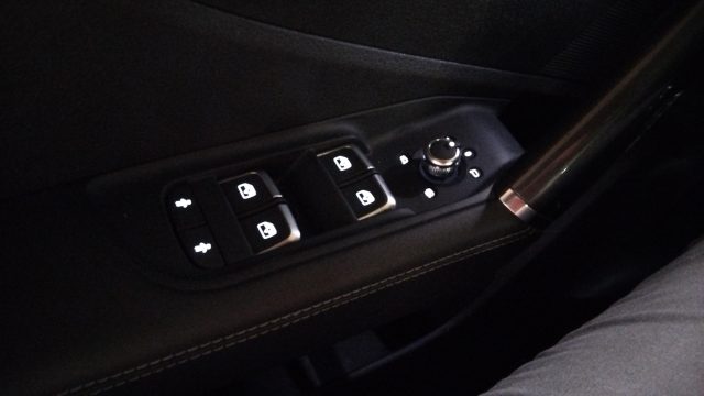 AUDI Q2 usata 28