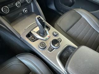 ALFA ROMEO Stelvio usata, con Park Distance Control