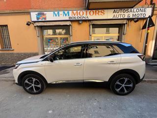 PEUGEOT 3008 usata, con Airbag