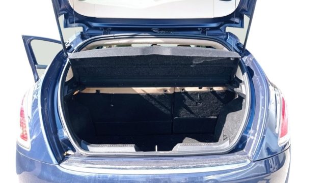 LANCIA Delta usata, con Alzacristalli elettrici