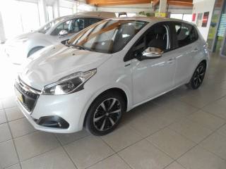 PEUGEOT 208 ALLURE