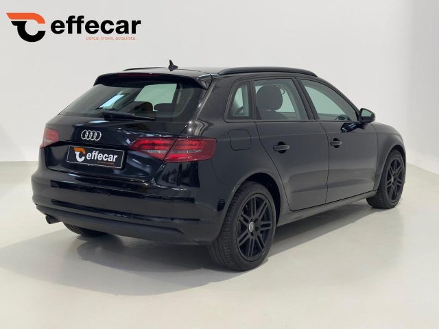 AUDI A3 usata, con Autoradio