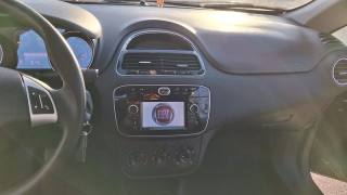 FIAT Punto usata, con USB
