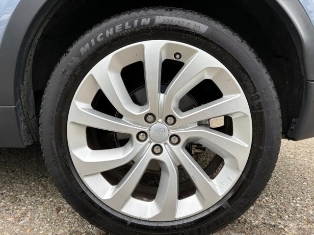 LAND ROVER Discovery Sport usata, con Boardcomputer