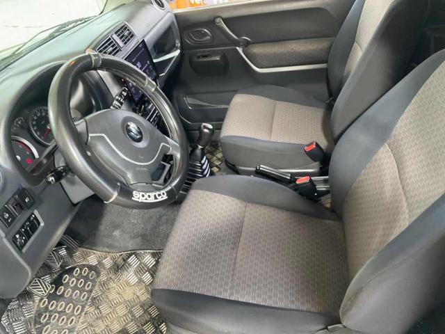 SUZUKI Jimny usata, con Fendinebbia